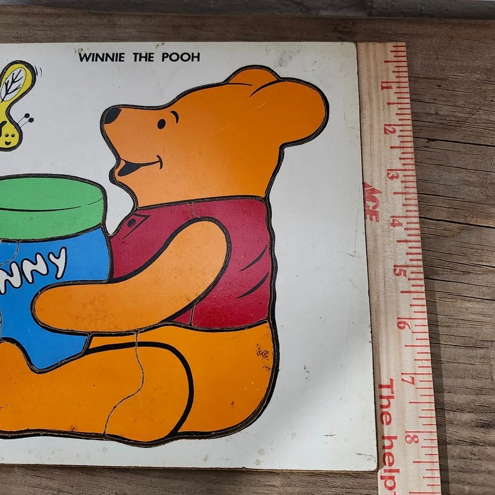 Vintage 1975 Walt Disney‎ Winnie The Pooh Inlay Puzzle Wood Toy